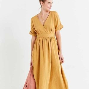 UO Linen Gabrielle Wrap Dress